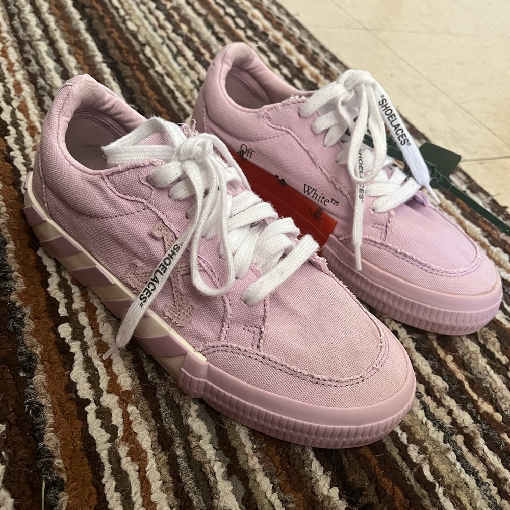 Off-White vulcanized Sneakers
